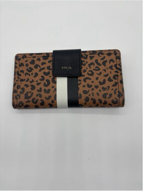 FOSSIL Women's Logan RFID Tab Clutch / Wallet Cheetah Coated Canvas Like New